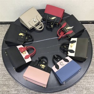 Louis Vuitton lv英国官网女包拼色CITY STEAMER 迷你手袋M53804