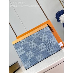 lv澳洲M61692牛仔布POCHETTE VOYAGE 手拿包