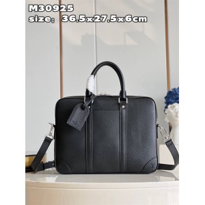 lv法国M30925 VOYAGE 小号公文包