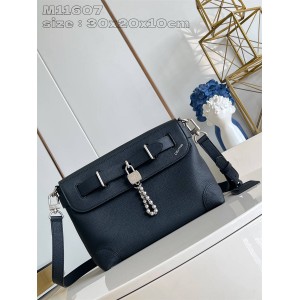 LV男包M11607 STEAMER CROSSBODY 手袋