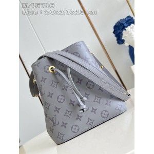lv价格M12749 NÉONOÉ BB 手袋水桶包