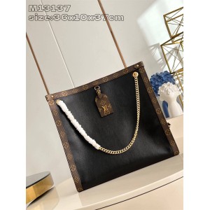 LV香港官网M13137 NOVA 中号手袋托特包