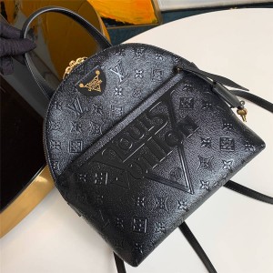 Louis Vuitton lv包包图片新款压纹全皮LV MOON 双肩包M44945