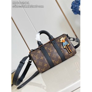LV男包价格M80201 KEEPALL NANO 手袋枕头包 LV男包价格M80201 KEEPALL NANO 手袋枕头包