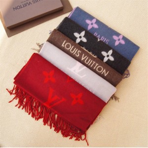 Louis Vuitton上海lv专卖店披肩新款双面羊绒REYKJAVIK 围巾