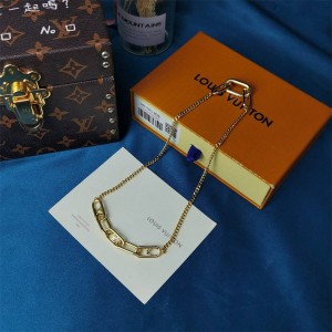 LV M00324 Mini Signature Chain 项链